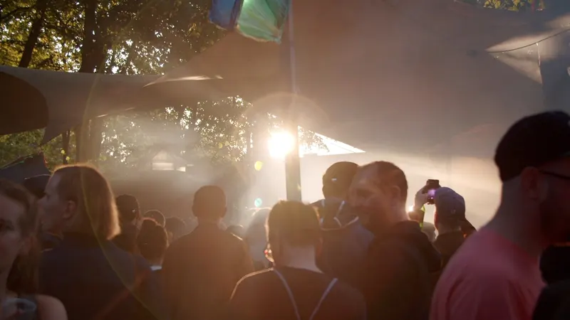 Filmstill aus „Sommerfest Aalhaus“ (Aftermovie)